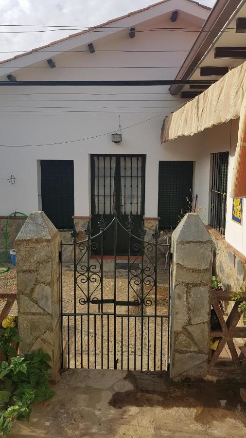 El Sitio De Su Recreo Villa Jerez De Los Caballeros Exterior photo